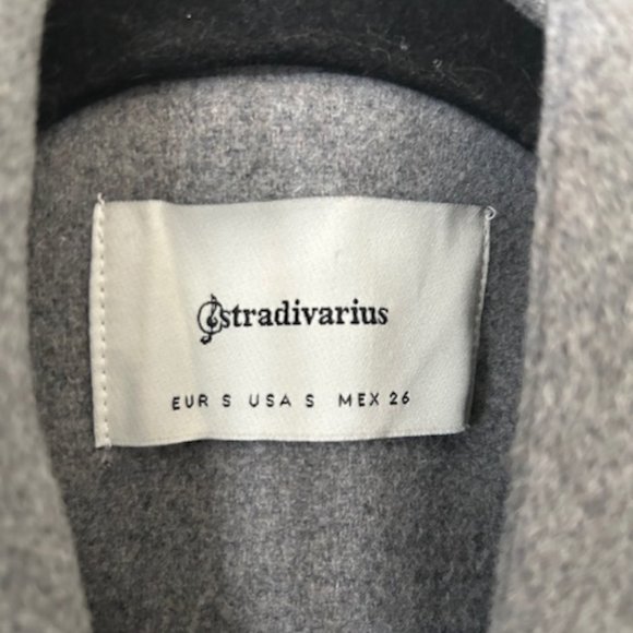 stradivarius grey lined coat; Small - Picture 3 of 6
